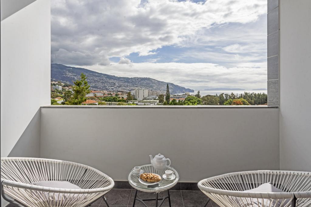 Barreiros I By An Island Apart Funchal  Exterior foto